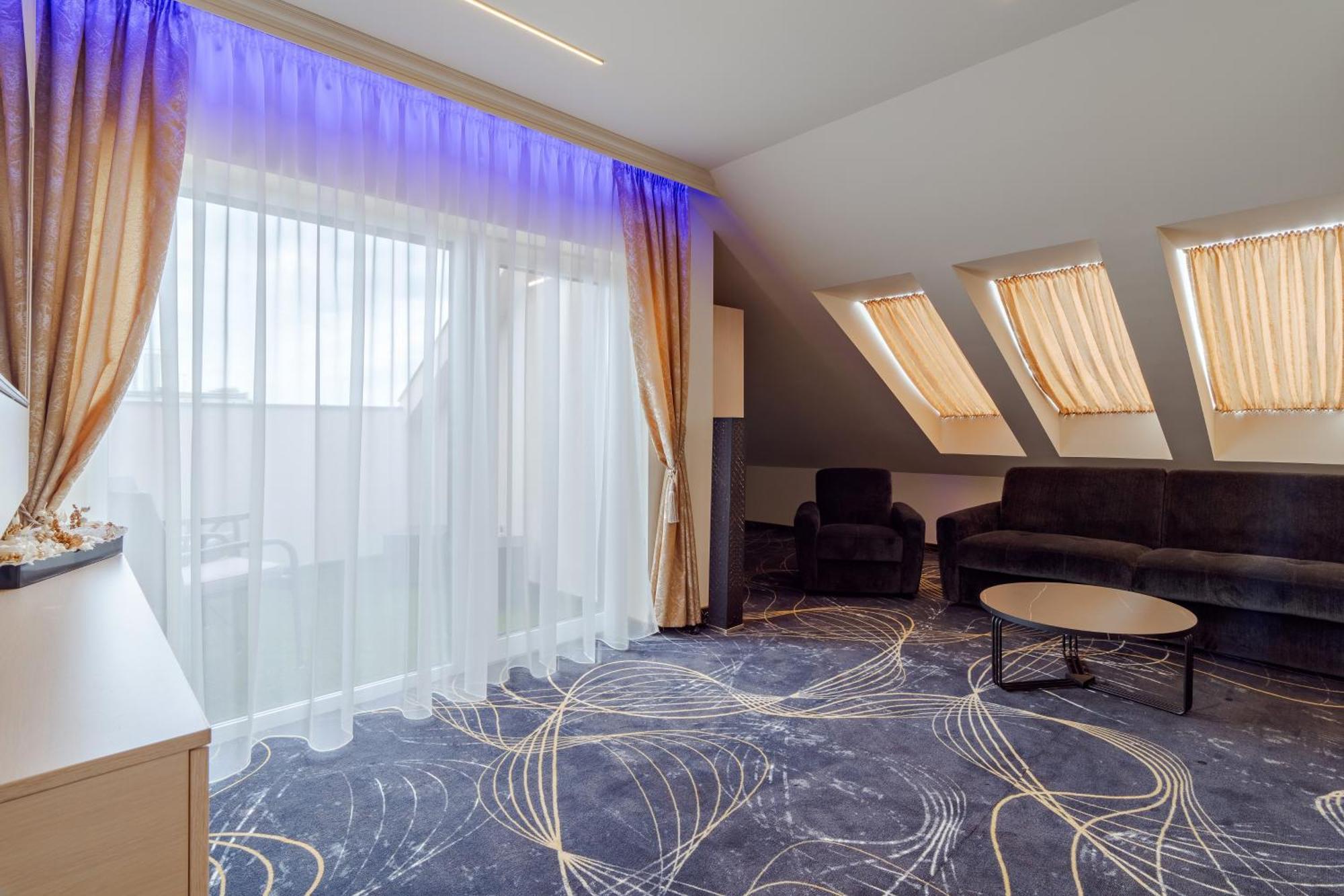 Bed and Breakfast Diamond Panzio Hajdúszoboszló Exteriér fotografie